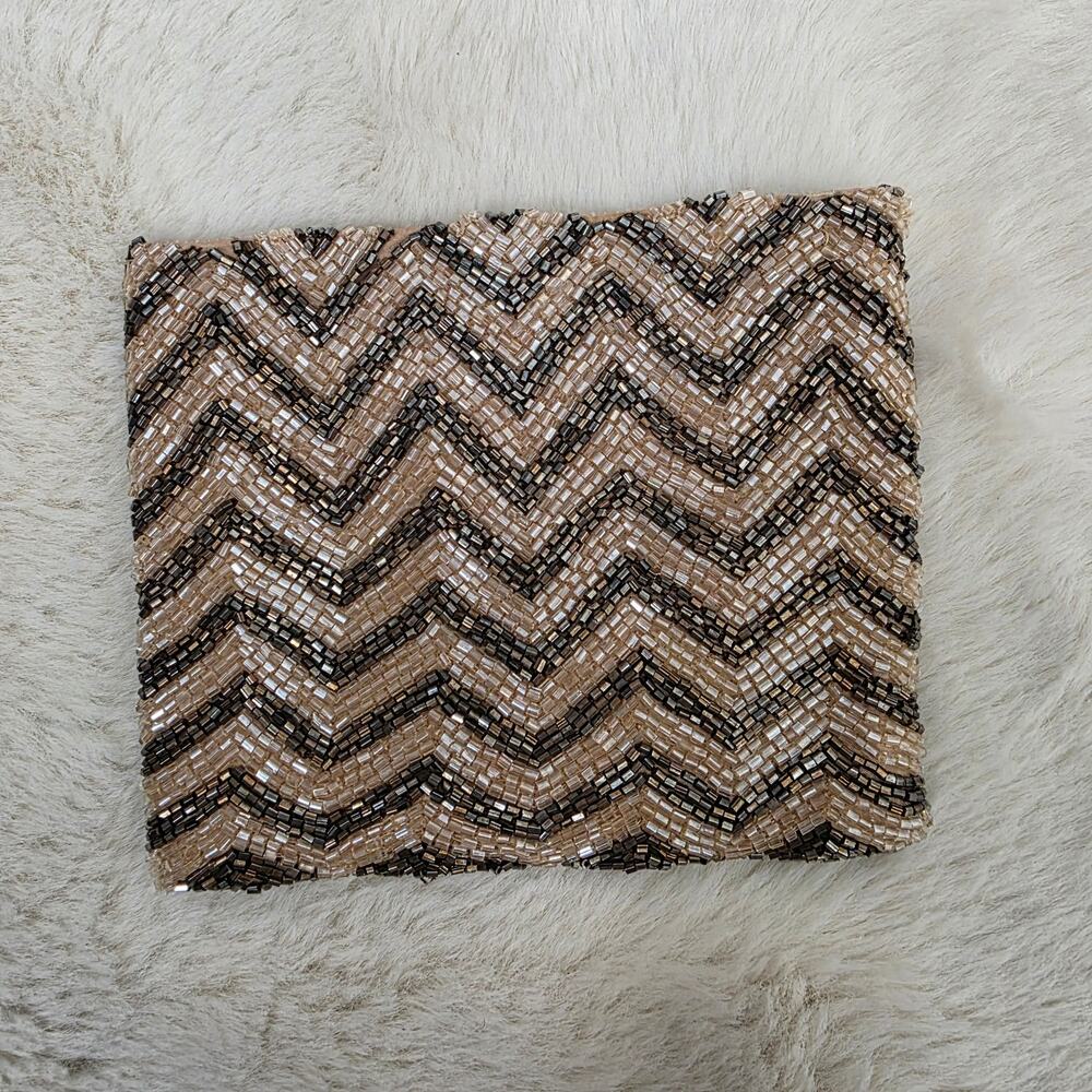 Vintage Moyna Hand-Beaded Chevron Zigzag Evening Coin Purse Black Metallic